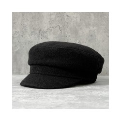 Black Wool Beret Hat for Women: Classic Newsboy Style with Vintage Flat Top Design